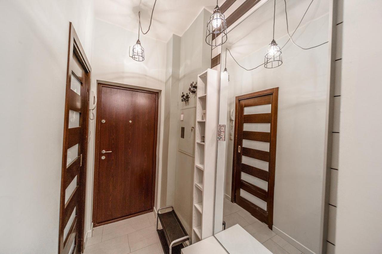 Charming And Cozy-Golden Apartments-City Center&K3 Varşovia Exterior foto
